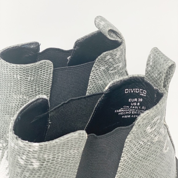 DIVIDED H&M Snakeskin Chelsea boots - Picture 4 of 5